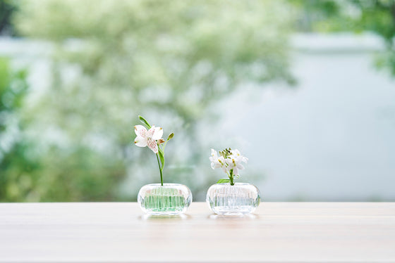 h-concept michi-kusa flower frog