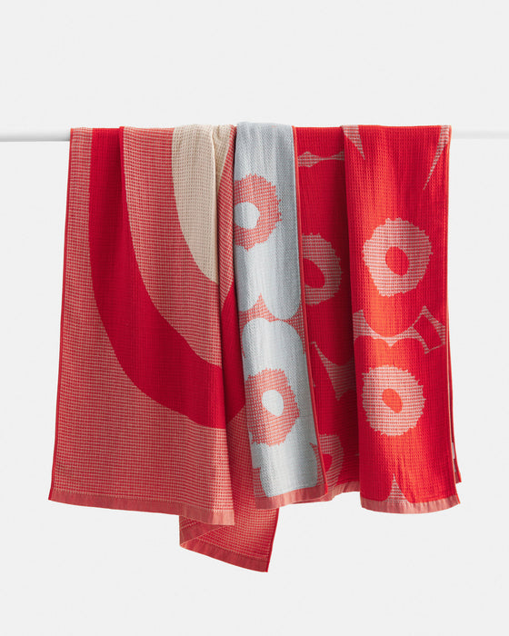 marimekko unikko beach towel