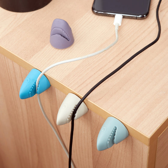 kikkerland cable sharks