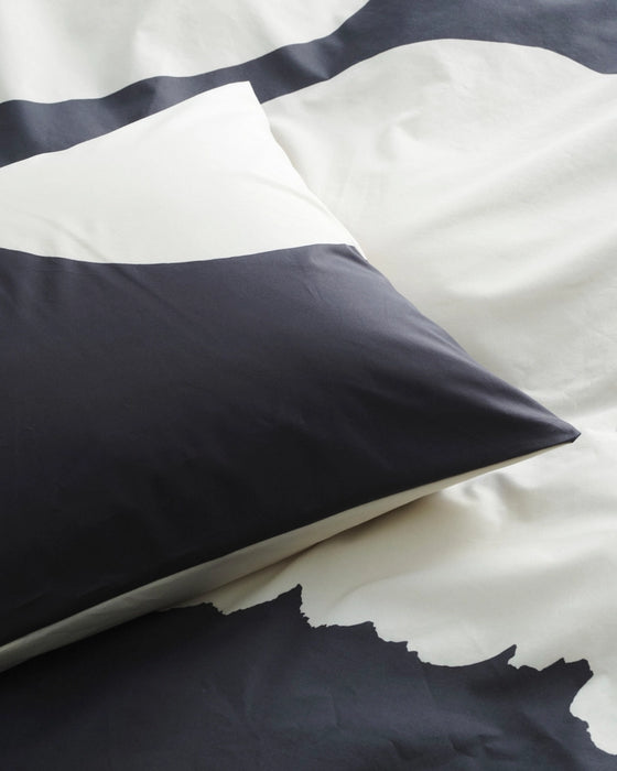 marimekko pillow case | iso unikko