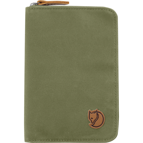 fjällräven passport wallet | back in